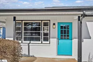 3 Fargo Cir, Greenville, SC 29611 - Photo 2