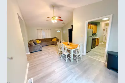 502 E Hampton Street, Anderson, SC 29624 - Photo 6