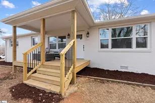 322 Piedmont Park Rd, Greenville, SC 29609 - Photo 2