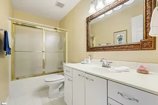 139 Forest Lake Dr, Simpsonville, SC 29681 - Photo 16