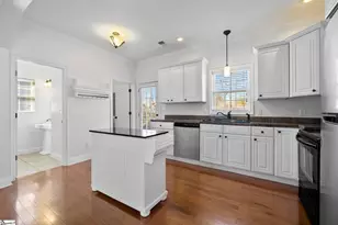 504 Anderson St, Greenville, SC 29601 - Photo 12