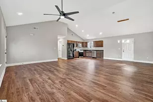 7 W 2nd St, Williamston, SC 29697 - Photo 8