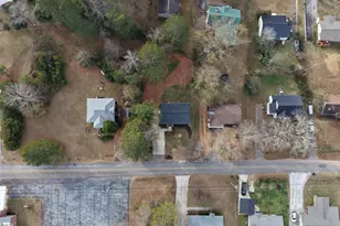 218 Thomas Heights Cir, Seneca, SC 29678 - Photo 6