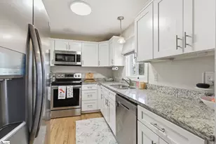 709 Old Rutherford Rd, Taylors, SC 29687 - Photo 8