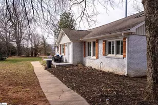 709 Old Rutherford Rd, Taylors, SC 29687 - Photo 38