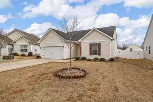 252 Cassingham Ln, Boiling Springs, SC 29316 - Photo 2