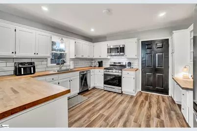 66 Cain Road, Laurens, SC 29360 - Photo 12