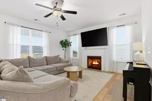 109 Wakelon Dr, Greer, SC 29651 - Photo 4