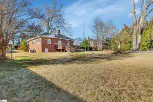 307 Dukes Ave, Greenwood, SC 29646 - Photo 34