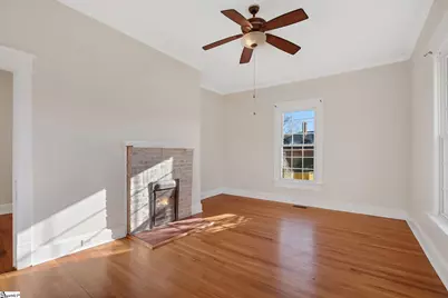 307 Dukes Avenue, Greenwood, SC 29646 - Photo 6