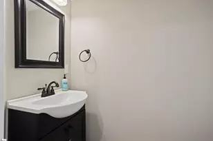 2016 Spring Wood Dr, Mauldin, SC 29662 - Photo 14