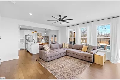 613A Old Rutherford Road, Taylors, SC 29687 - Photo 8