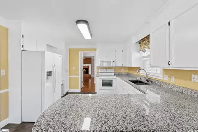 807 Fairview Road, Greer, SC 29651 - Photo 22