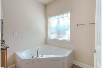 500 Airdale Lane, Simpsonville, SC 29680 - Photo 16