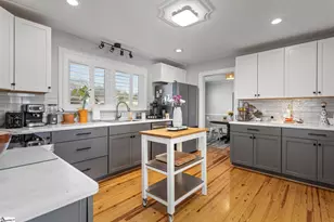 308 S B St, Easley, SC 29640 - Photo 16