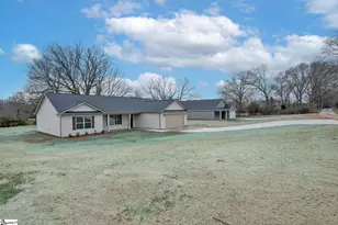 79 Simpson Creek Rd, Laurens, SC 29360 - Photo 2