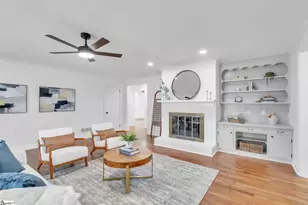 9 Melbourne Ln, Greenville, SC 29615 - Photo 8