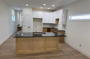 320 Thompson St, Pendleton, SC 29670 - Photo 4