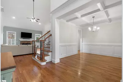 413 Kilgore Farms Circle, Simpsonville, SC 29681 - Photo 2