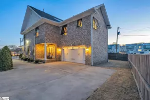 3 James St, Greenville, SC 29609 - Photo 10