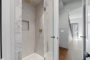 31 N Textile Ave, Greenville, SC 29611 - Photo 26