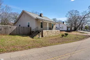 573 Perrin Ave, Woodruff, SC 29388 - Photo 2