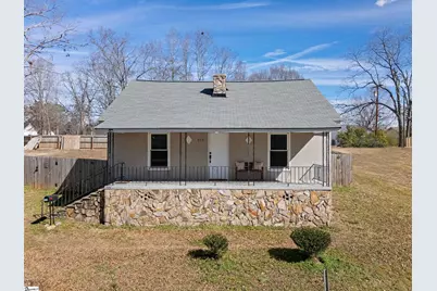 573 Perrin Avenue, Woodruff, SC 29388 - Photo 1