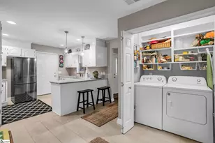 9 Parkins Pl, Greenville, SC 29607 - Photo 18