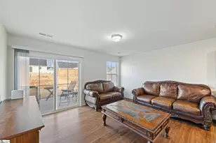 689 Hardwood Dr, Boiling Springs, SC 29316 - Photo 6