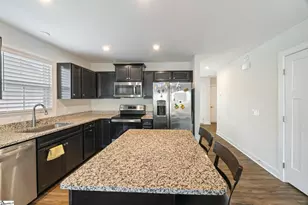 689 Hardwood Dr, Boiling Springs, SC 29316 - Photo 10