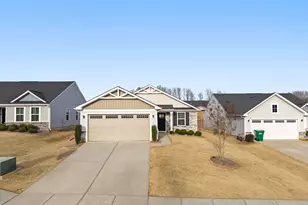 689 Hardwood Dr, Boiling Springs, SC 29316 - Photo 2