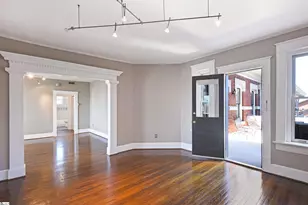 400 E Washington St, Greenville, SC 29601 - Photo 6