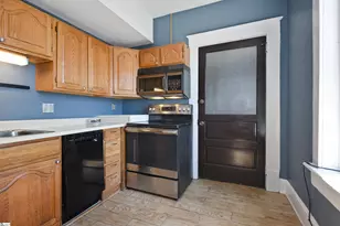 400 E Washington St, Greenville, SC 29601 - Photo 12