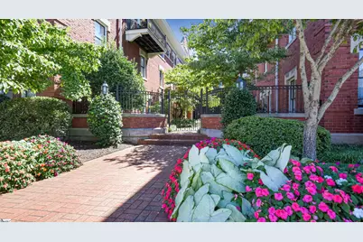 400 E Washington Street, Greenville, SC 29601 - Photo 24