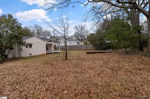 304 Wedgewood Dr, Greenville, SC 29609 - Photo 46