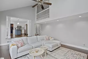 102 W Silverleaf St, Greer, SC 29650 - Photo 16