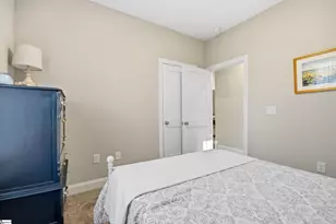 46 Cantrell Dr, Taylors, SC 29687 - Photo 18