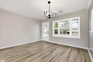 1022 Hickory Ln, Anderson, SC 29624 - Photo 10