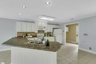 115 Taylors Rd, Taylors, SC 29687 - Photo 10