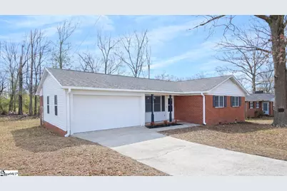 102 Ikes Road, Taylors, SC 29687 - Photo 1