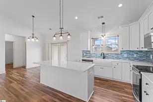 702 Cheyanne Ct, Greer, SC 29651 - Photo 10