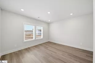 110 Barreto Ct, Boiling Springs, SC 29316 - Photo 4