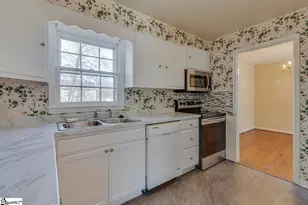 815 Edwards Rd, Greenville, SC 29615 - Photo 14