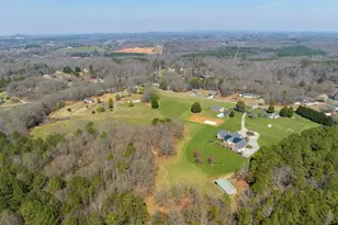 421 E Church Rd, Easley, SC 29642 - Photo 4