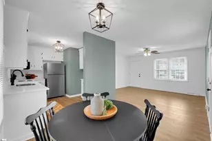 701 Ikes Rd, Taylors, SC 29687 - Photo 8