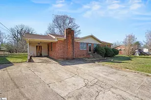 2014 Center St, Spartanburg, SC 29303 - Photo 14