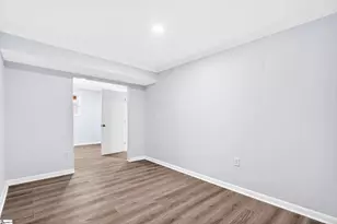 36 Sherman Ln, Greenville, SC 29605 - Photo 32