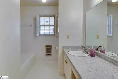 2 Tazewell Drive, Greenville, SC 29617 - Photo 20