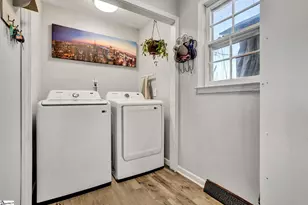 915 Brentwood Way, Simpsonville, SC 29680 - Photo 32