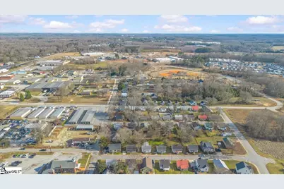 105 2nd Street, Fountain Inn, SC 29644 - Photo 32